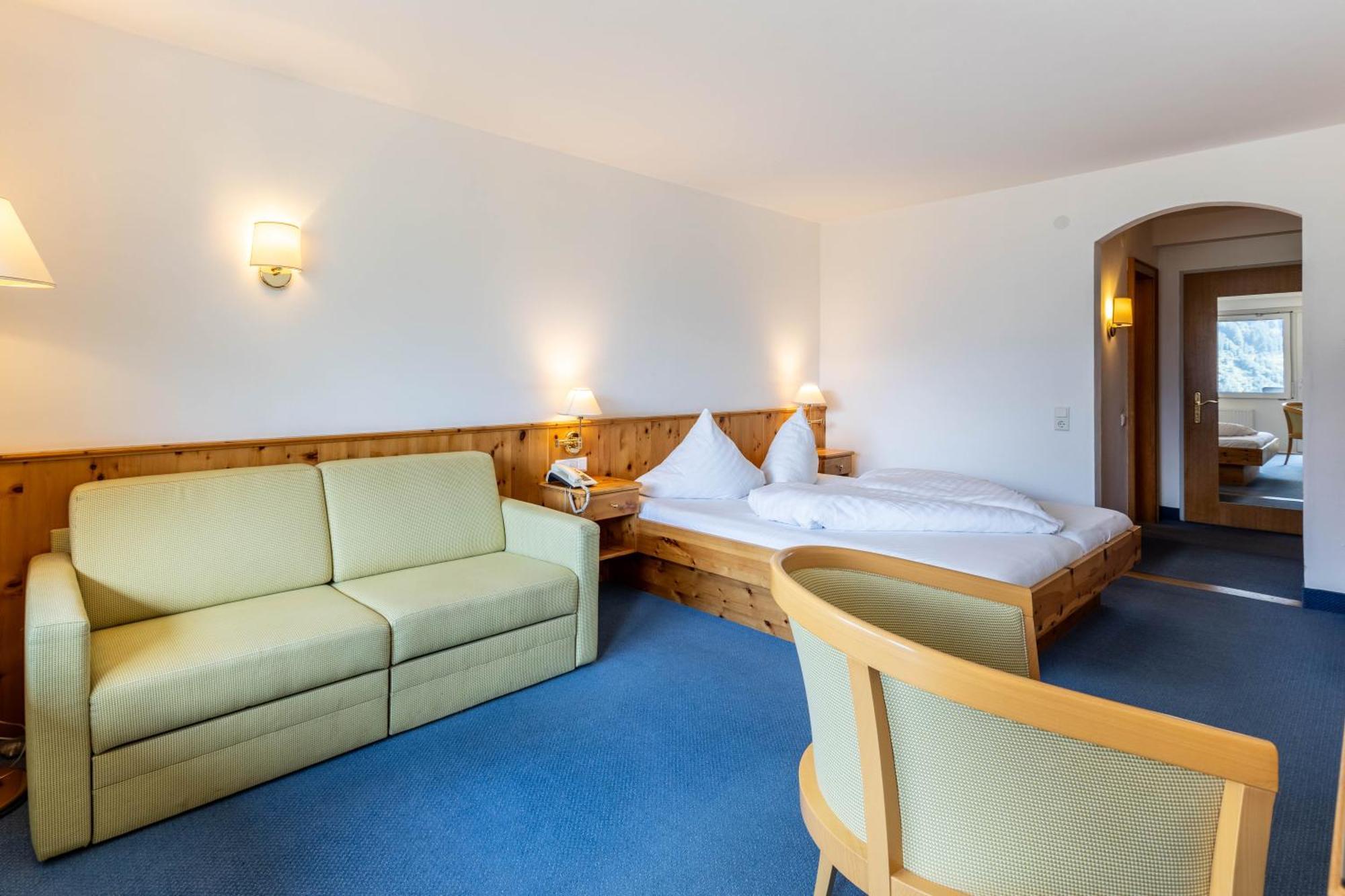 Keyone Rooms Montafon Schruns Bagian luar foto