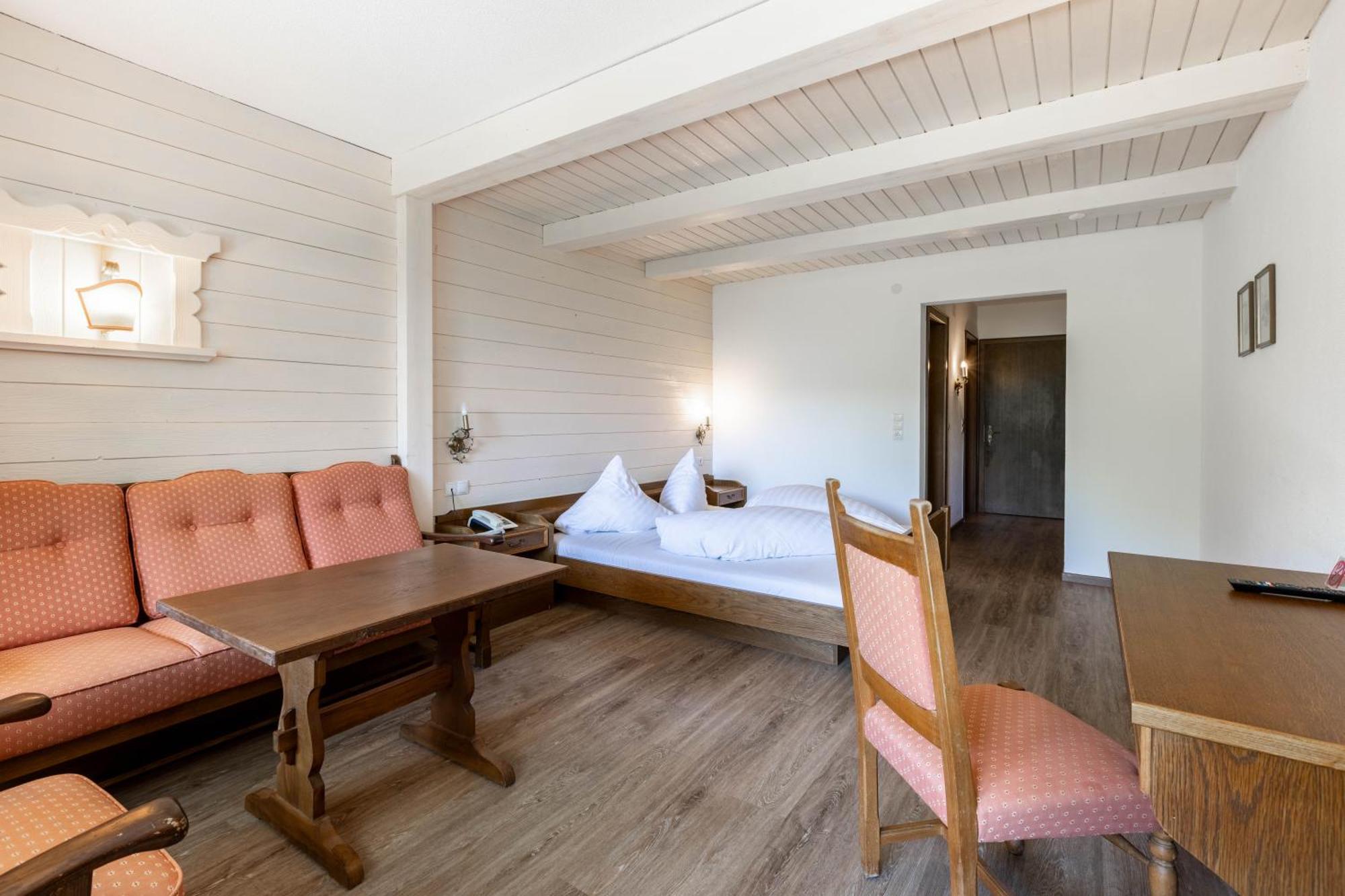 Keyone Rooms Montafon Schruns Bagian luar foto